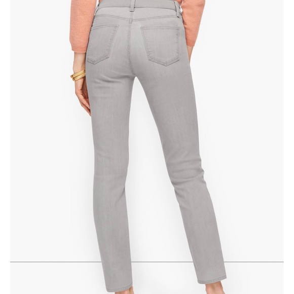 TALBOTS SLIM ANKLE JEANS - ZENITH WASH | Size: 6 - Picture 2 of 9
